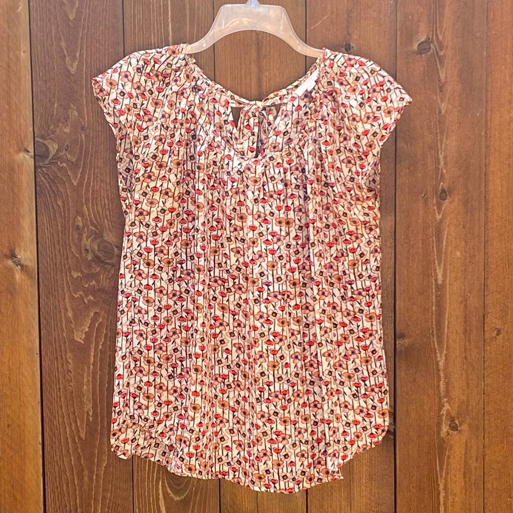 LC Lauren Conrad floral blouse, tie back with pleated neckline